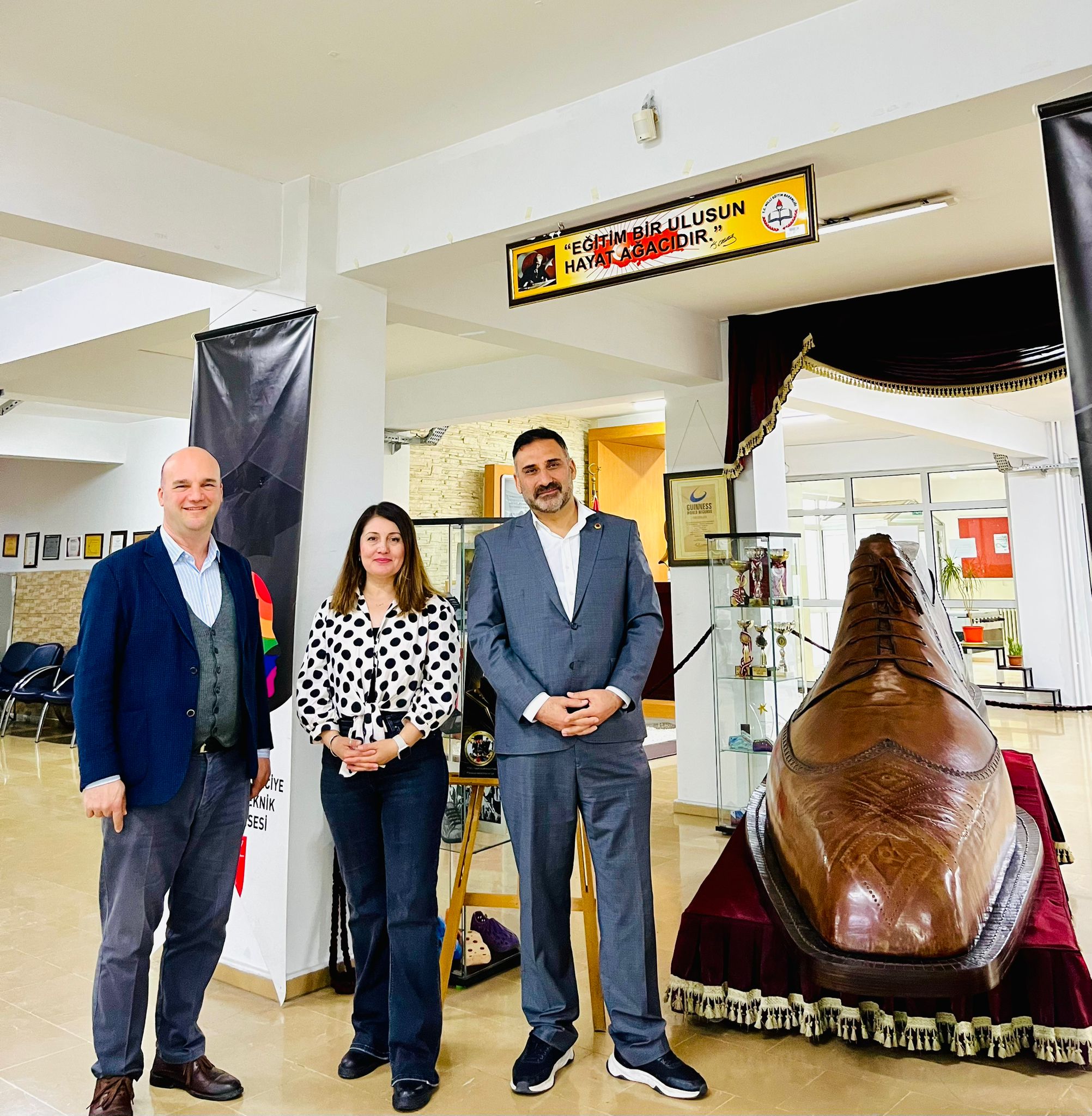 Ayakkabı Tasarım ve Üretimi Programından TASEV ziyareti